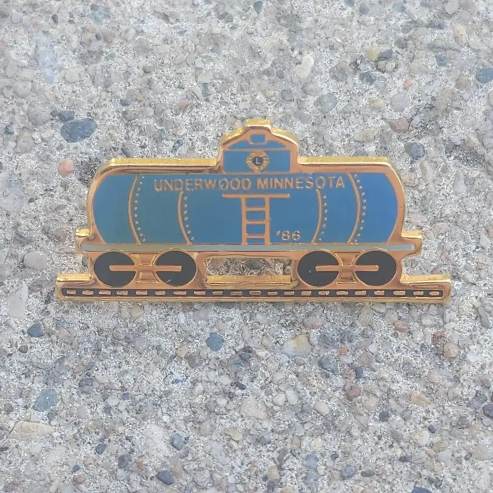 1986 Underwood Minnesota Lions Club Train COKA Taiwan Enamel Screwback Lapel Pin